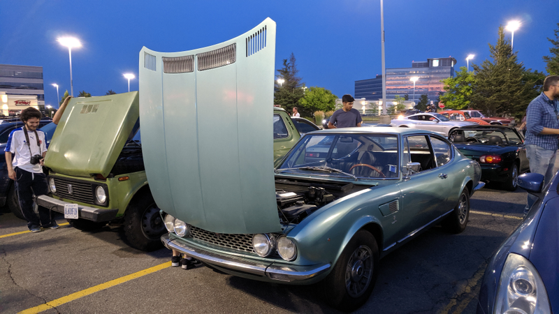 Illustration for article titled Toronto RCR/Straight Pipes car meet!
